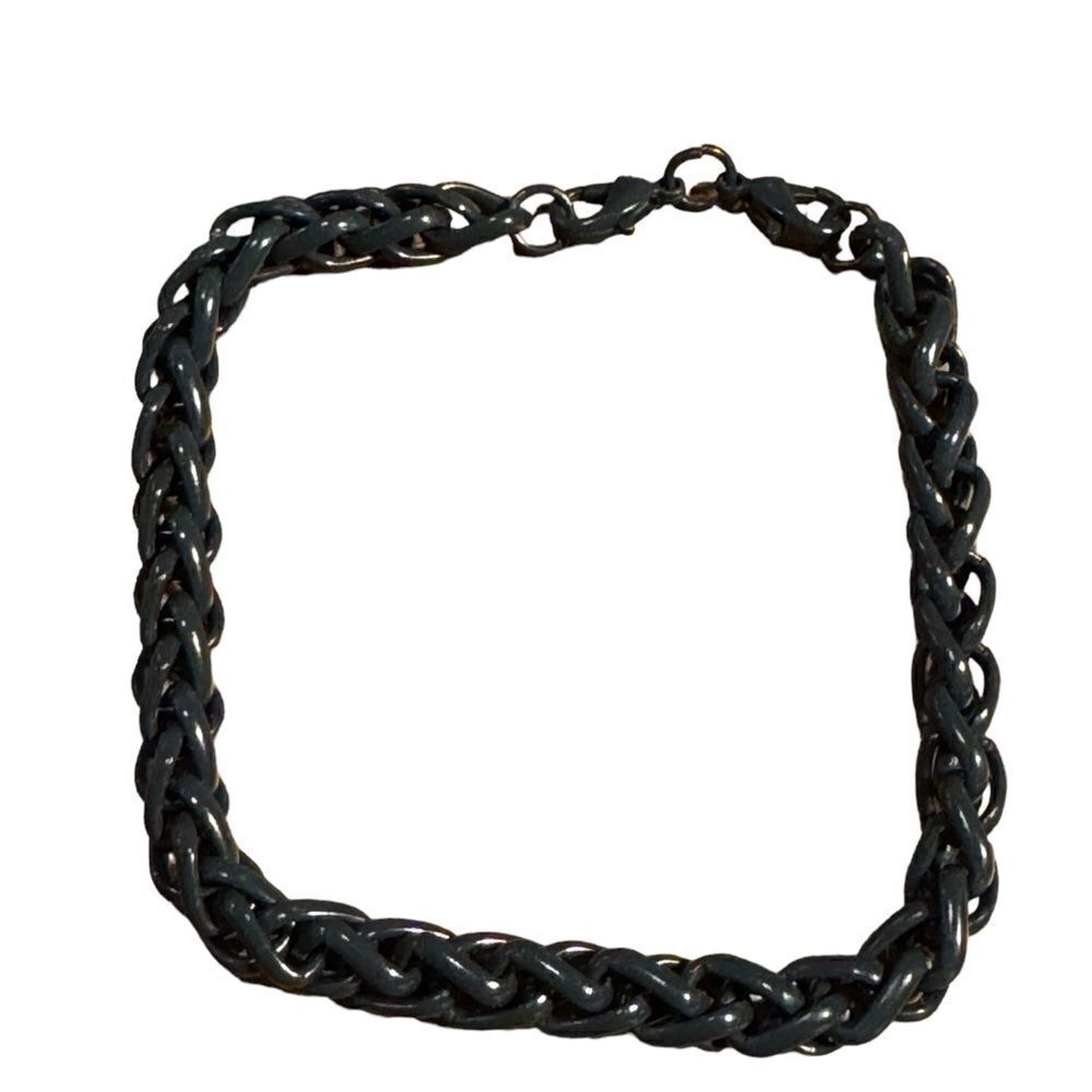 NWOT fox tail blue gun metal 8” bracelet
